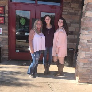 Meet your Posher, Tabatha